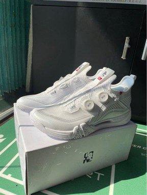 Giày Cầu Lông Lining Almighty V Ayat001-1 Xanh Navy Nội Địa